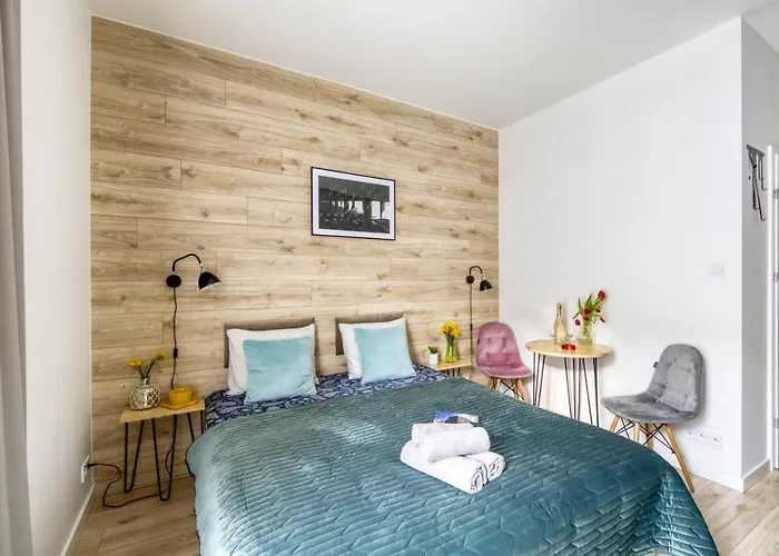 Pawia Deluxe- 10 Min To Center شقة فندقية 3*