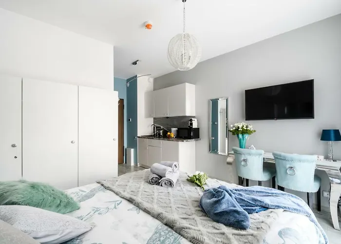 Pawia Deluxe- 10 Min To Center شقة فندقية وارسو