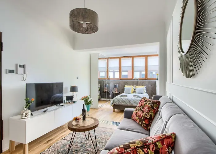 Pawia Deluxe- 10 Min To Center شقة فندقية