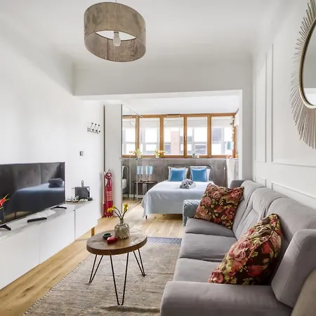 Apartmanhotel Pawia Deluxe- 10 Min To Center 3*