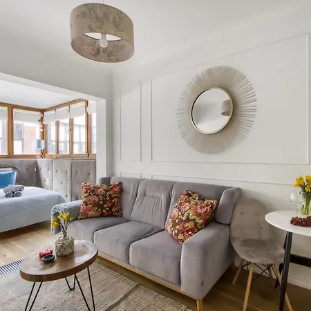 Apartmanhotel Pawia Deluxe- 10 Min To Center Varsó