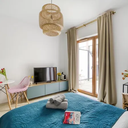 Apartahotel Pawia Deluxe- 10 Min To Center