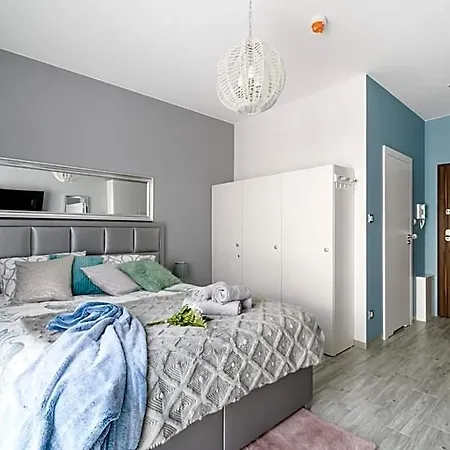 Pawia Deluxe- 10 Min To Center, Self Check-in, Optional Breakfest, Parking On The Street 3*