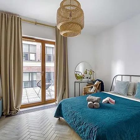 Appart hôtel Pawia Deluxe- 10 Min To Center, Self Check-in, Optional Breakfest, Parking On The Street 3*