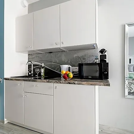 Pawia Deluxe- 10 Min To Center, Self Check-in, Optional Breakfest, Parking On The Street Appart hôtel