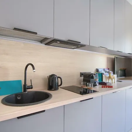 Apartahotel Pawia Deluxe- 10 Min To Center