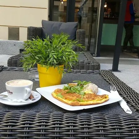 Aparthotel Pawia Deluxe Warsaw